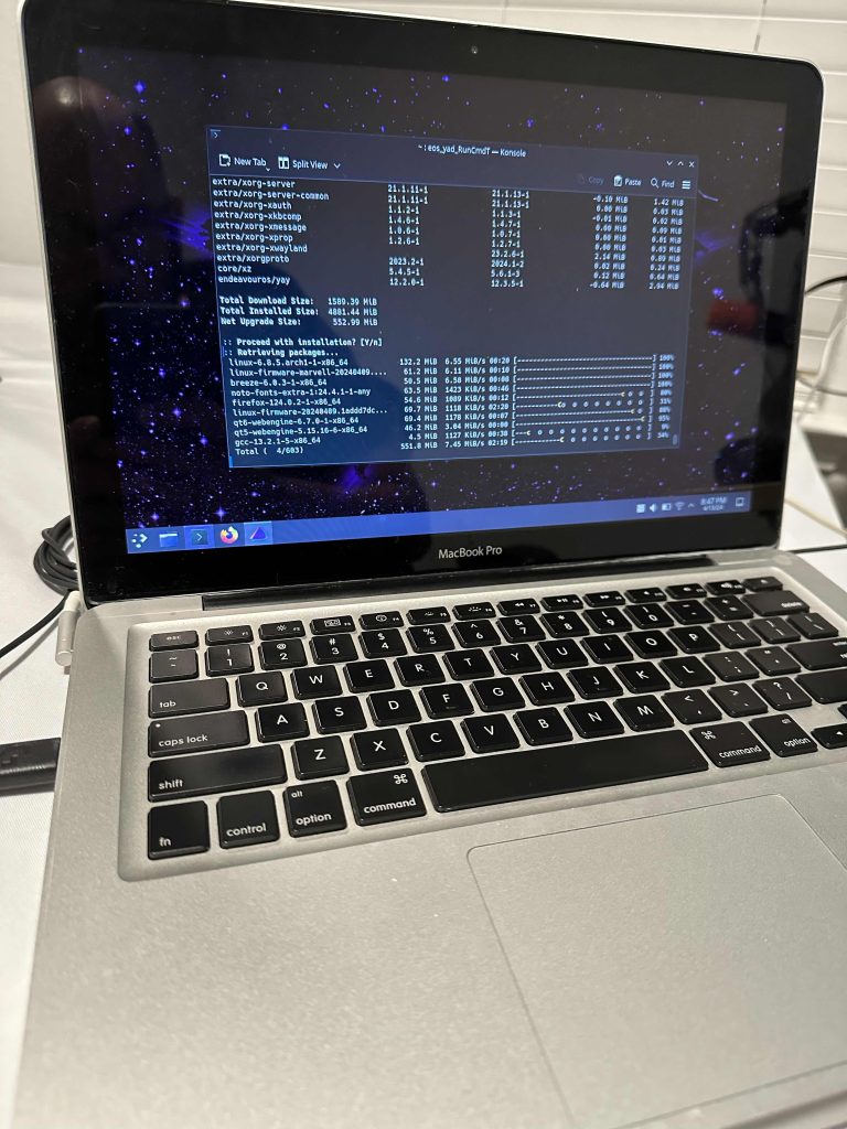 Macbook Pro mid 2009 corriendo Linux